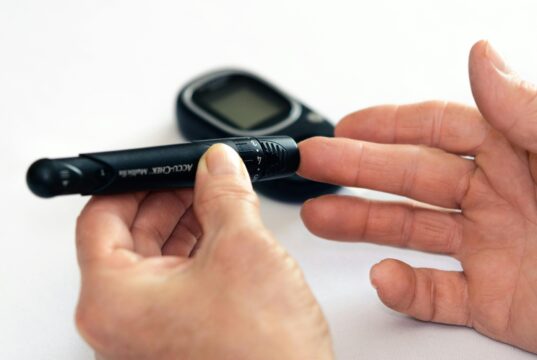 How to Monitor Blood Sugar Levels for Diabetes Management